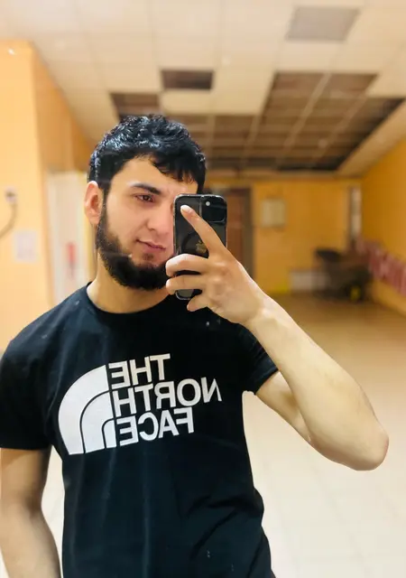 Muhammad из Наро-Фоминска, мне 21, познакомлюсь для открытые отношения