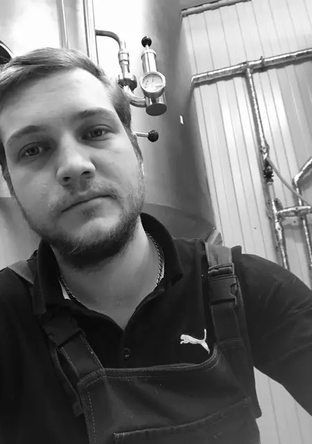 Я Алексей, 27, знакомлюсь без обязательств в Костроме