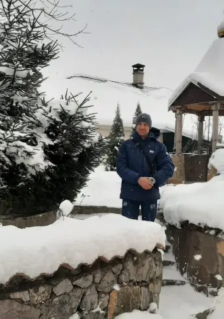 Я Серый, 38, из Тулы, ищу знакомство для приятного времяпровождения