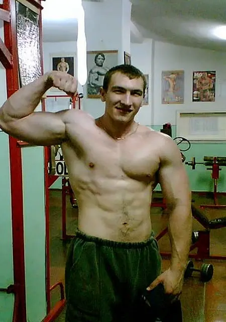 Андрей из Луганска, ищу на сайте знакомства без обязательств