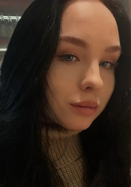 Я Bellwizz, 21, из Санкт-Петербурга, ищу знакомство для приятного времяпровождения