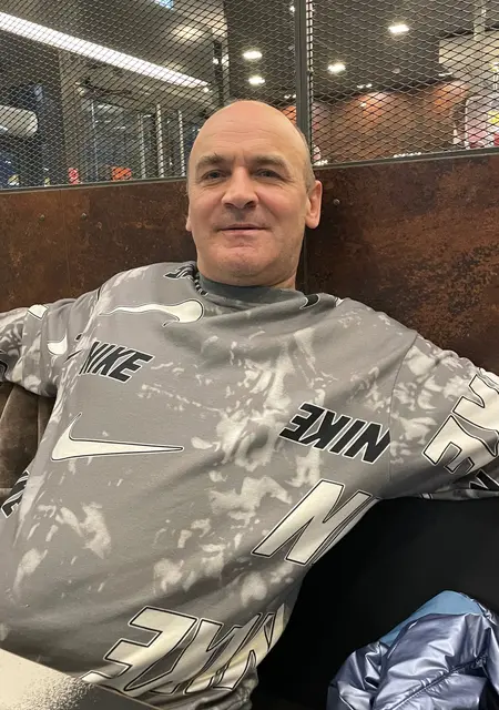 Кирилл из Коврова, ищу на сайте открытые отношения