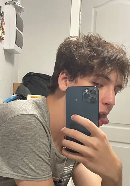 Hyourinmaru из Ульяновска, мне 18, познакомлюсь на одну ночь