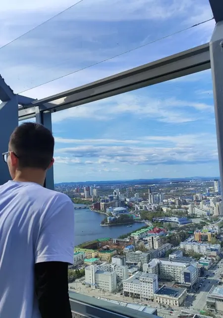 Рустик из Магнитогорска, мне 19, познакомлюсь на одну ночь