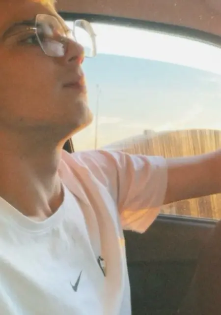 Ярослав из Набережных Челнов, ищу на сайте знакомства на одну ночь