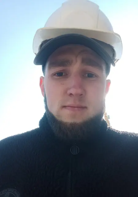 Я Андрей, 24, знакомлюсь на одну ночь в Большом Камне