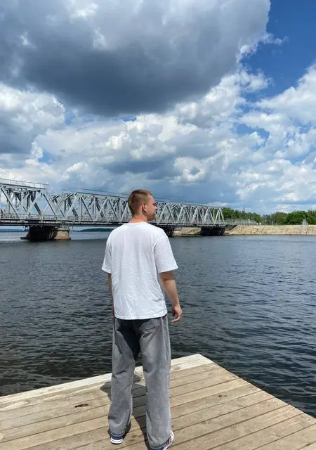 Олег из Тамбова, ищу на сайте знакомства на одну ночь