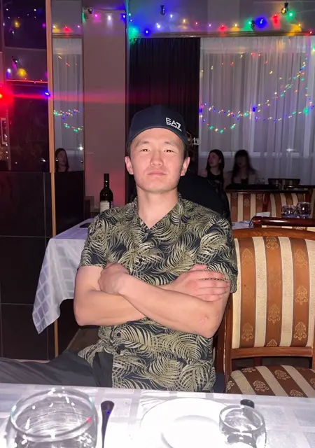 Я Валерий, 21, из Улан-Удэ, ищу знакомство для дружбы