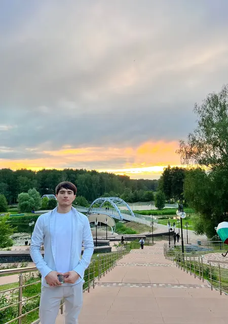 Я Umed, 25, знакомлюсь на одну ночь в Клине