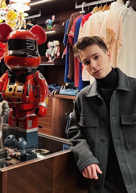 Я Стас, 30, из Брянска, ищу знакомство для открытые отношения