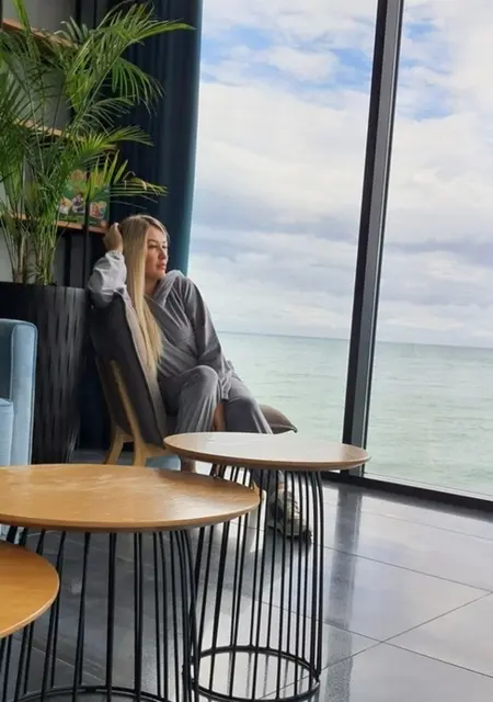 Мари из Тюмени, ищу на сайте приятное времяпровождение