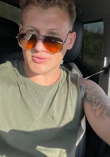 Александр из Санкт-Петербурга, ищу на сайте знакомства на одну ночь