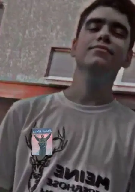 Я Кирилл, 19, знакомлюсь для общения в Чебоксарах