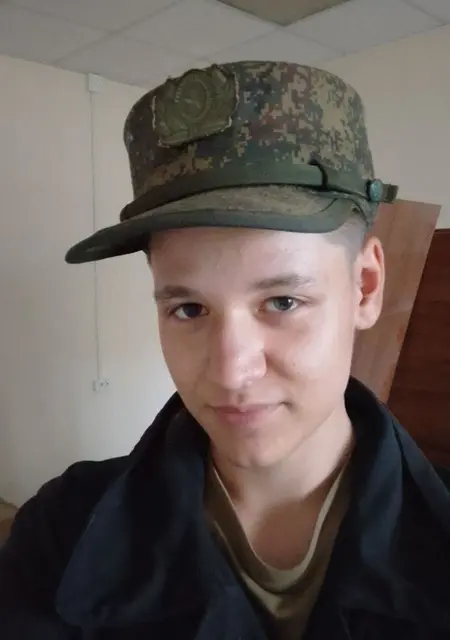 Дмитрий из Хабаровска, ищу на сайте знакомства на одну ночь