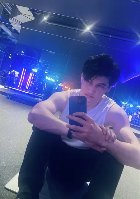 Я Doni, 20, из Щелково, ищу знакомства без обязательств