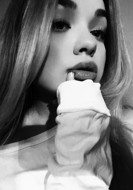 Katushaa из Красноярска, мне 20, познакомлюсь на одну ночь