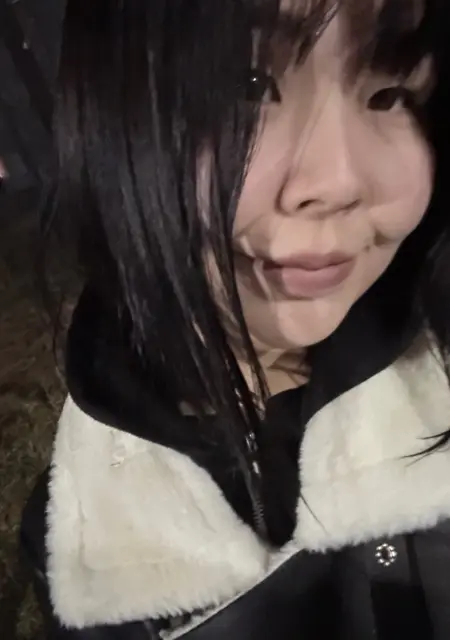 Я Aymira, 20, знакомлюсь для приятного времяпровождения в Абакане