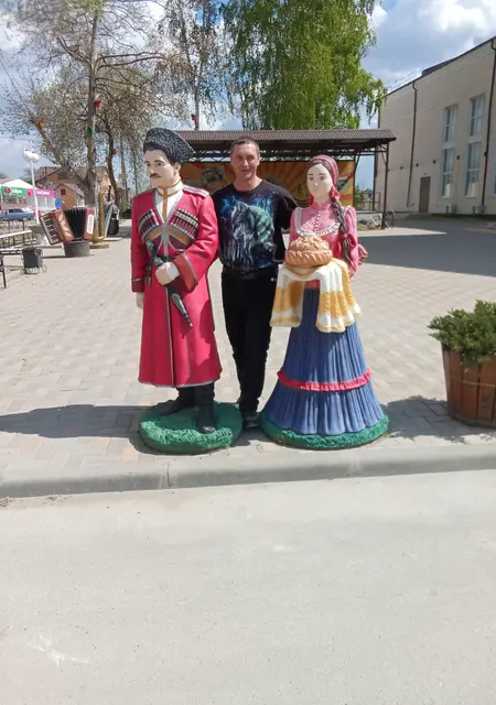 Я Миша, 39, знакомлюсь на одну ночь в Ростове-на-Дону