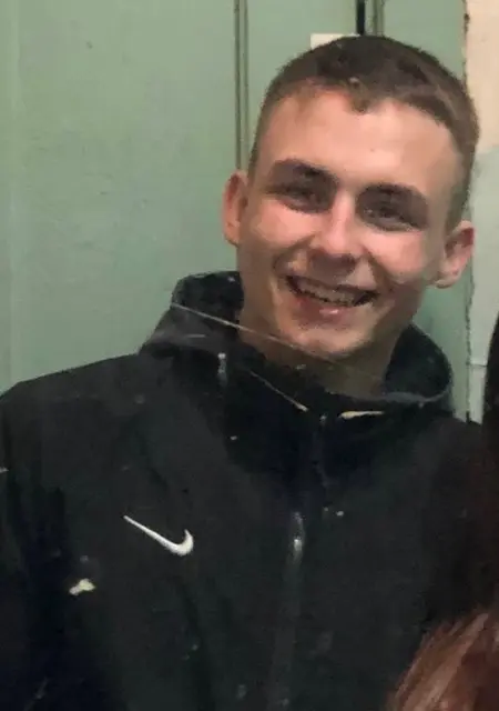 Я Егор, 20, знакомлюсь для вирта в Кемерово