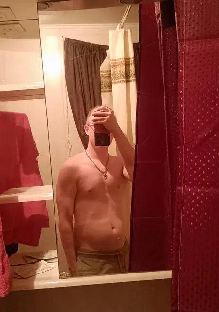 Марк из Обнинска, ищу на сайте знакомства на одну ночь