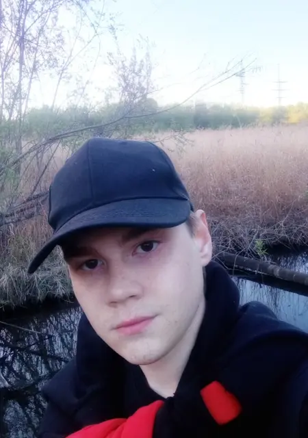 Илья из Кемерово, ищу на сайте знакомства без обязательств