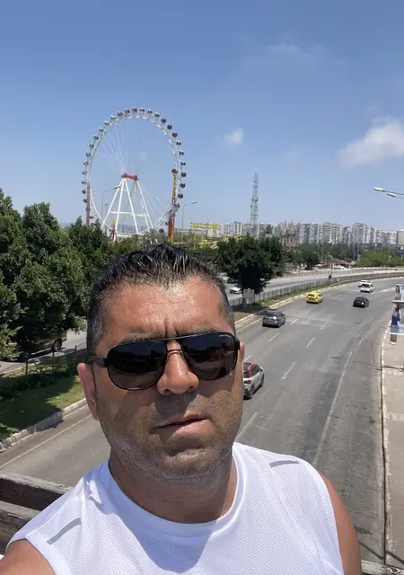 Я Ozcan, 46, из Новочебоксарска, ищу знакомства без обязательств