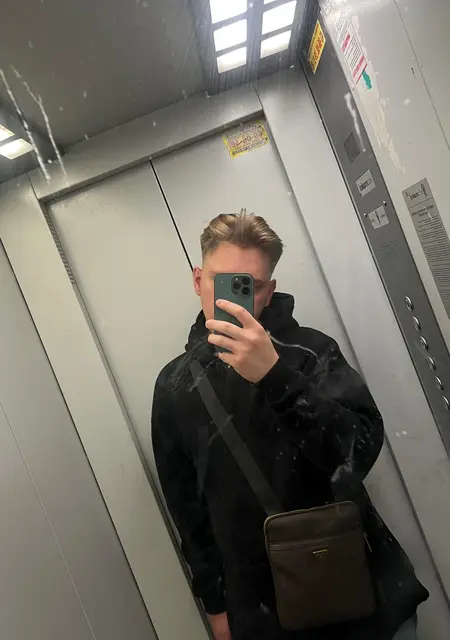 Никита из Йошкар-Олы, мне 18, познакомлюсь на одну ночь