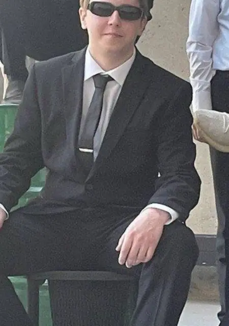 Я Никита, 21, из Сыктывкара, ищу знакомства без обязательств