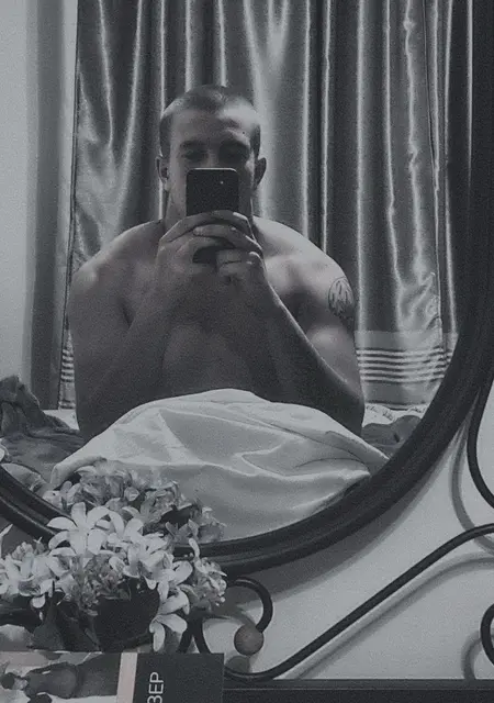 Я Егор, 21, знакомлюсь на одну ночь в Майкопе