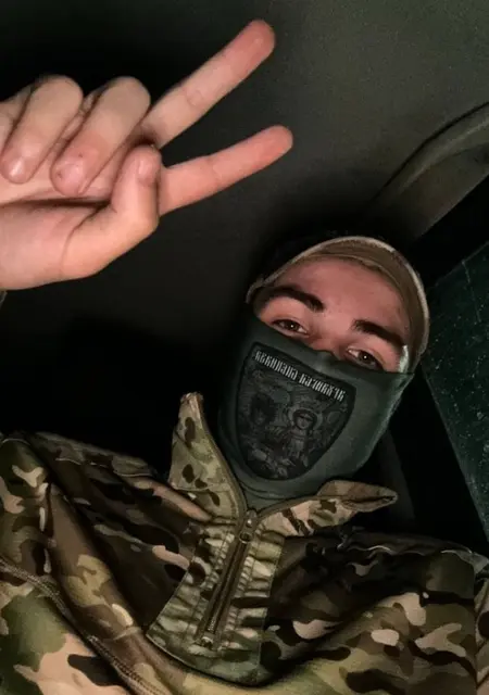 Я Dmitrii, 20, из Новокуйбышевска, ищу знакомства без обязательств