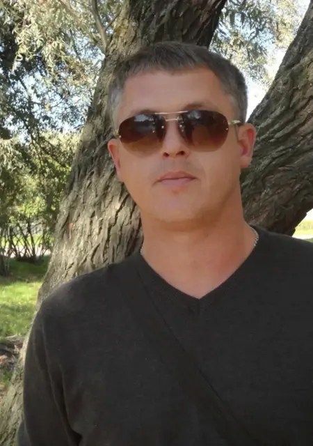 Максим из Абакана, мне 41, познакомлюсь для приятного времяпровождения