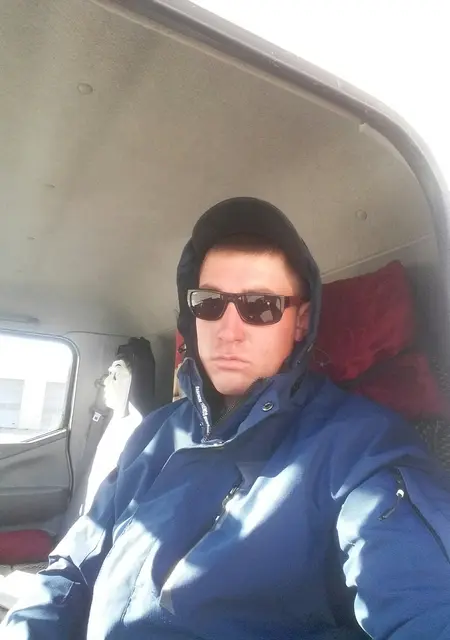 Я Андрей, 31, знакомлюсь без обязательств в Южноуральске