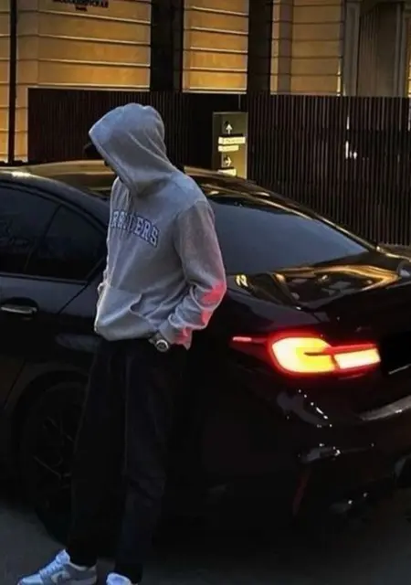 Я Mvs, 28, из Грозного, ищу знакомство для открытые отношения