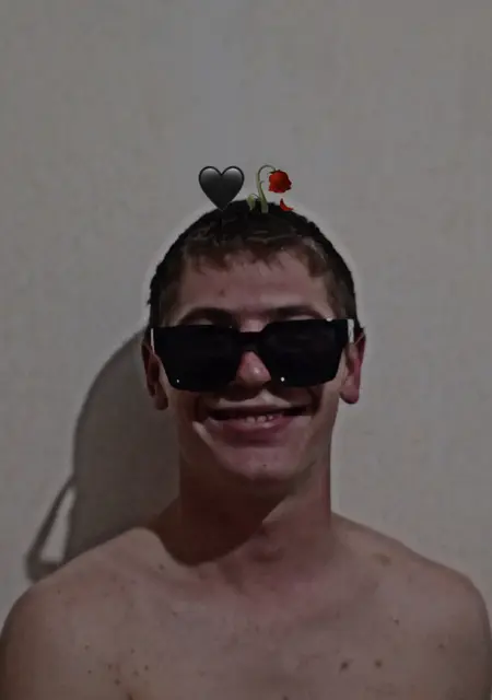 Я Артем, 24, из Крымска, ищу знакомство для постоянных отношений