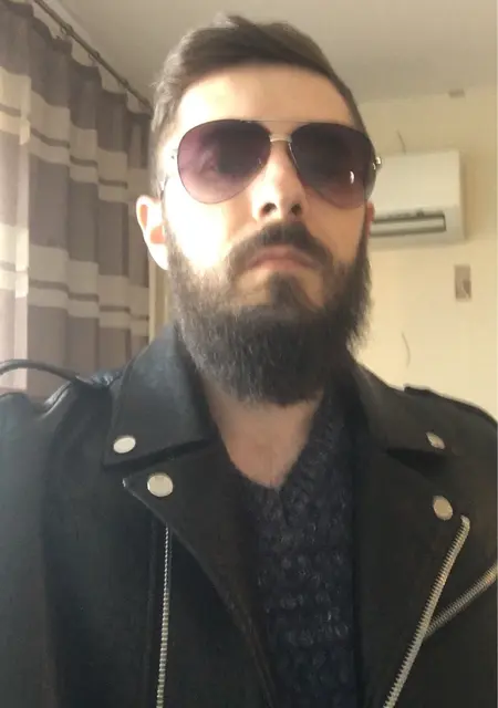 Я Денис, 31, знакомлюсь без обязательств в Пензе