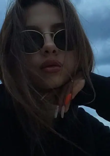 Алина из Нальчика, мне 18, познакомлюсь на одну ночь