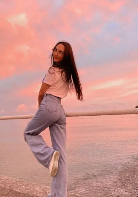 Ангелина из Йошкар-Олы, мне 24, познакомлюсь для вирта