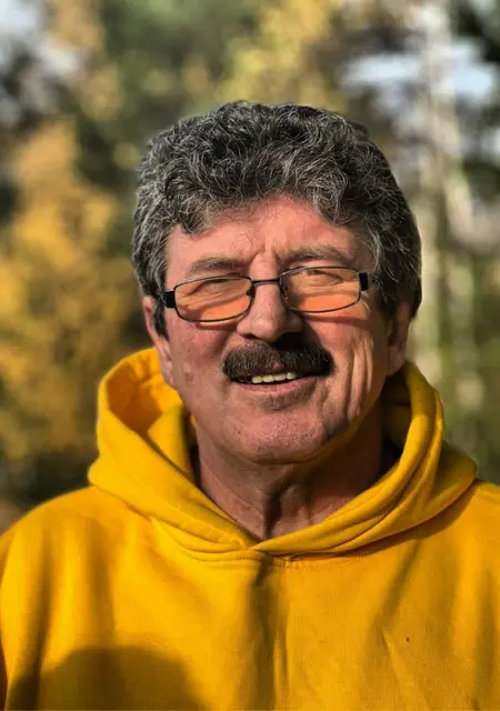 Александр из Краснодара, мне 62, познакомлюсь без обязательств