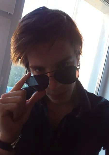 Лекс из Ноябрьска, мне 23, познакомлюсь на одну ночь