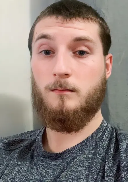 Я Иван, 29, знакомлюсь на одну ночь в Пензе