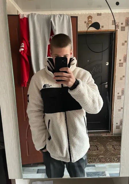 Денис из Брянска, ищу на сайте дружбу