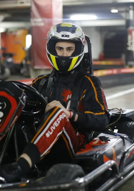 Я Илья, 25, из Ханты-Мансийска, ищу знакомство для постоянных отношений