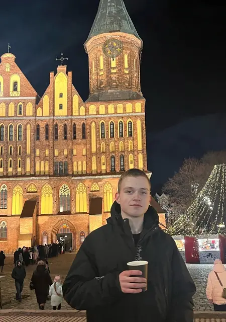 Я Егор, 20, знакомлюсь для постоянных отношений в Твери