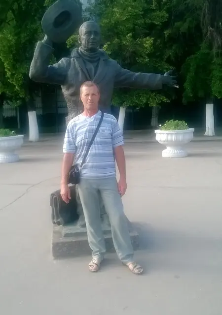 Влад из Самары, ищу на сайте знакомства без обязательств