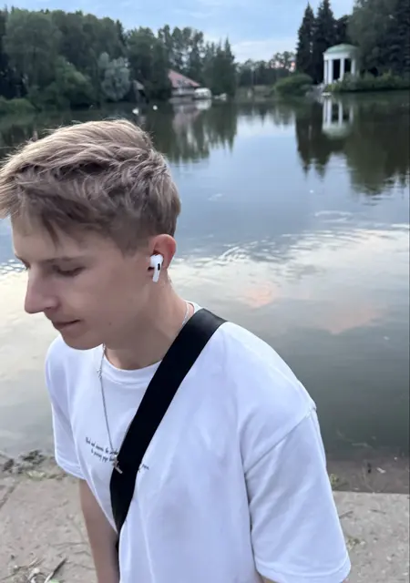 Я Сергей, 20, знакомлюсь без обязательств в Туле