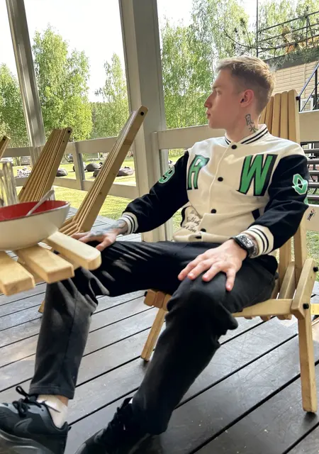 Степан из Череповца, ищу на сайте общение