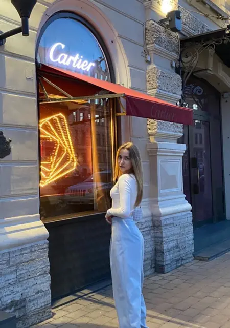 Я Мария, 25, знакомлюсь для общения в Москве