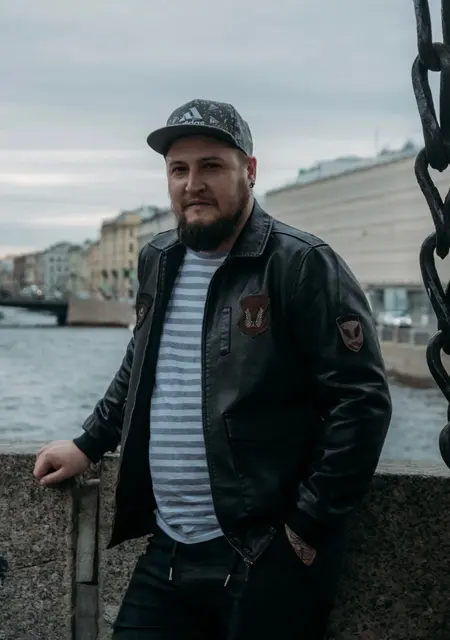 Я Денис, 33, из Бузулука, ищу знакомство для приятного времяпровождения