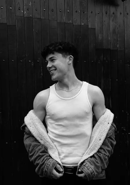 Я Ivan, 20, знакомлюсь без обязательств в Москве