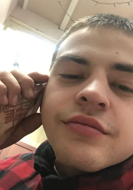 Владимир из Электростали, мне 22, познакомлюсь на одну ночь